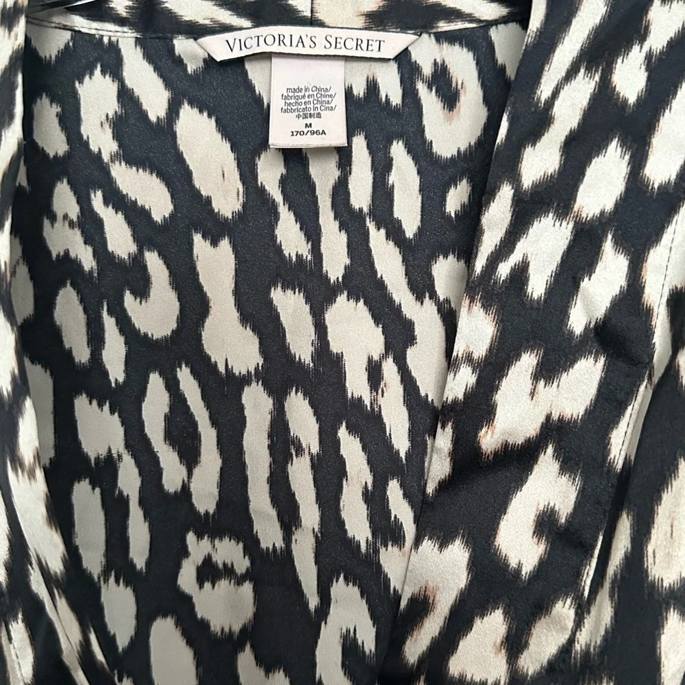 Victorias Secret chic animal